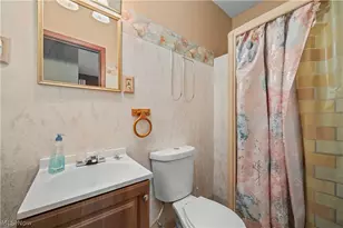 255 E 42nd St, Lorain, OH 44052 - Photo 13