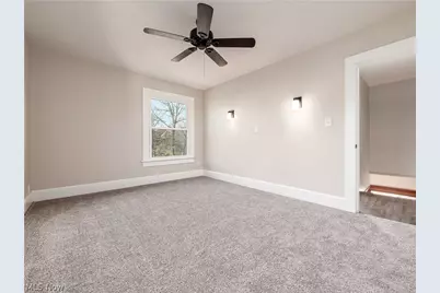 618 Locust Avenue, Zanesville, OH 43701 - Photo 17