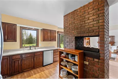 10889 Wilson Mills Road, Chardon, OH 44024 - Photo 9