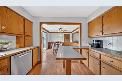 1952 Caroline Avenue, Norton, OH 44203 - Photo 23