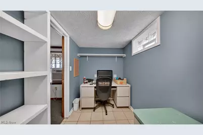 1952 Caroline Avenue, Norton, OH 44203 - Photo 41