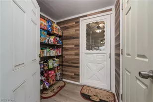 15301 Daniel Ave, Loveland, OH 44110 - Photo 23