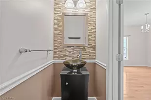 159 Stone Ridge Way, Berea, OH 44017 - Photo 7