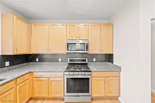 159 Stone Ridge Way, Berea, OH 44017 - Photo 19