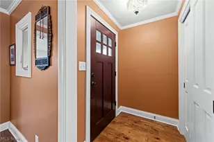 22235 Arbor Cliff Ln, Rocky River, OH 44116 - Photo 5