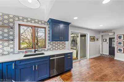 22235 Arbor Cliff Lane, Rocky River, OH 44116 - Photo 11