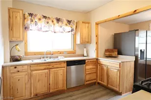 330 E Central Ave, Ravenna, OH 44266 - Photo 7