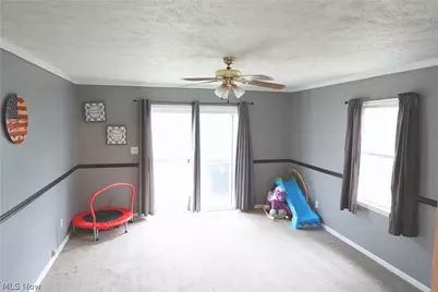 330 E Central Avenue, Ravenna, OH 44266 - Photo 17