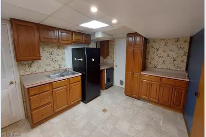 319 Westwood Drive, Steubenville, OH 43953 - Photo 17