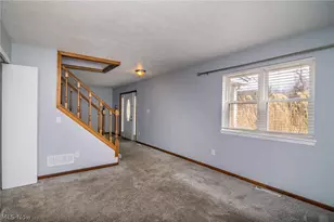 604 Pine Valley Dr, Steubenville, OH 43952 - Photo 15