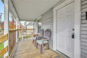 673 Sumner St, Akron, OH 44311 - Photo 3