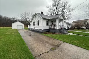 1312 Hamlin Dr, Ashtabula, OH 44004 - Photo 5