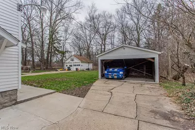 538 Redondo Road, Youngstown, OH 44504 - Photo 31