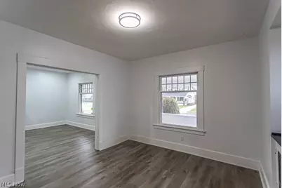538 Redondo Road, Youngstown, OH 44504 - Photo 11