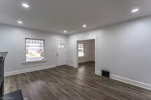 538 Redondo Rd, Youngstown, OH 44504 - Photo 9