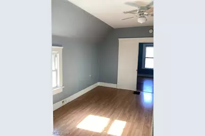 6009 W Clinton Avenue, Loveland, OH 44102 - Photo 7