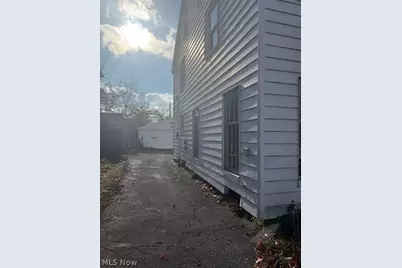 16804 Holbrook Road, Huber Heights, OH 44120 - Photo 25