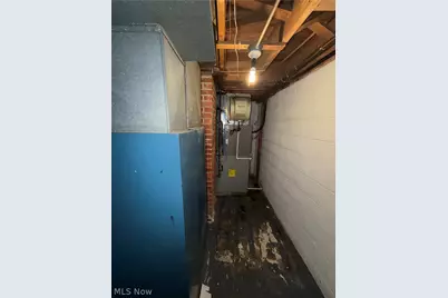 654 E 240 Street, Euclid, OH 44123 - Photo 35