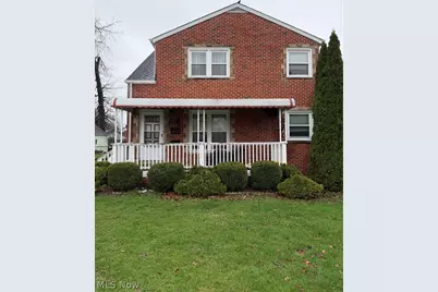 654 E 240 Street, Euclid, OH 44123 - Photo 1