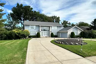 25235 Penshurst Dr, Beachwood, OH 44122 - Photo 47