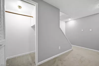 4480 Vezber Drive, Green Hills, OH 44131 - Photo 39