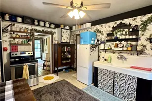 481 Hill St, Coshocton, OH 43812 - Photo 11