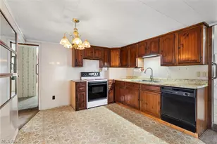 550 Johnson Ave, Alliance, OH 44601 - Photo 17