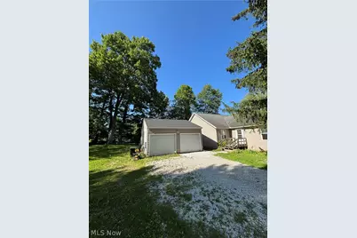 109 Cornelia Drive, Chardon, OH 44024 - Photo 29