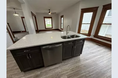 728 Oak Street NW, New Philadelphia, OH 44663 - Photo 11