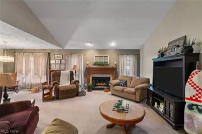 2187 Old Elm Street NE, Canton, OH 44721 - Photo 3