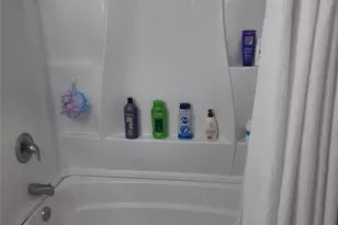 2555 Royal County Down, Uniontown, OH 44685 - Photo 15