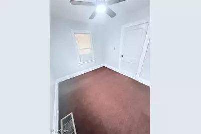 14011 Glendale Avenue #UP / DOWN, Loveland, OH 44128 - Photo 19