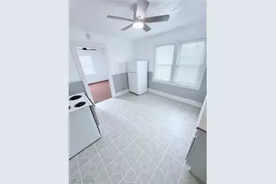 14011 Glendale Avenue #UP / DOWN, Loveland, OH 44128 - Photo 21