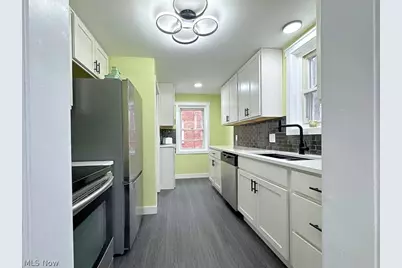 22000 Kennison Avenue, Euclid, OH 44123 - Photo 13