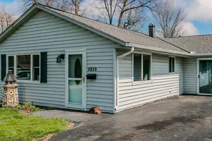 4865 Robinwood Dr, Mentor, OH 44060 - Photo 5