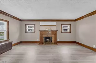 543 Sunset View Dr, Akron, OH 44320 - Photo 13