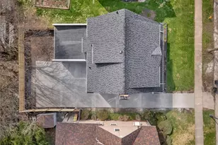 543 Sunset View Dr, Akron, OH 44320 - Photo 9