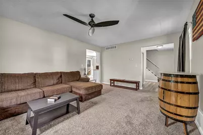 123 Kent Street, Wellington, OH 44090 - Photo 9