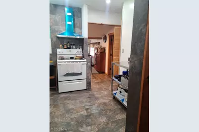 7899 Lakewood Drive, Williamsfield, OH 44093 - Photo 5