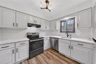 200 Granger Rd, Medina, OH 44256 - Photo 13