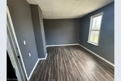 12600 Forest Hill Avenue, Loveland, OH 44112 - Photo 9