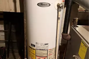 13207 S Pkwy, Garfield Heights, OH 44105 - Photo 5