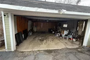 13207 S Pkwy, Garfield Heights, OH 44105 - Photo 3