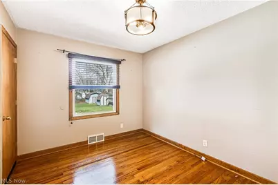 1440 Eastland Avenue SE, Warren, OH 44484 - Photo 9