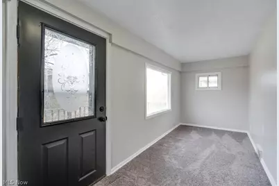 621 Geiger Avenue SW, Massillon, OH 44647 - Photo 9