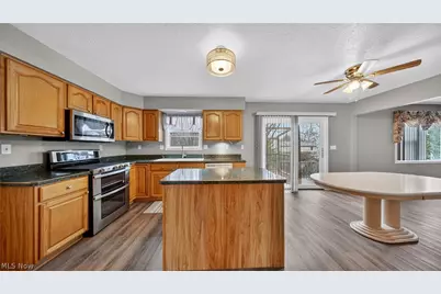 690 Southbridge Boulevard, Brunswick, OH 44212 - Photo 13