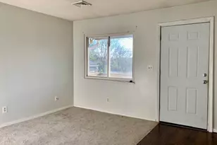 2047 20th St SW, Akron, OH 44314 - Photo 13