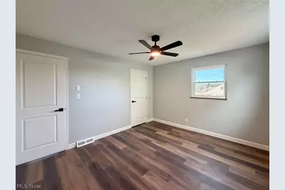 201 Wilshire Boulevard, Steubenville, OH 43952 - Photo 31