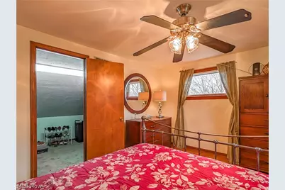 3049 Straley Lane, Youngstown, OH 44511 - Photo 25