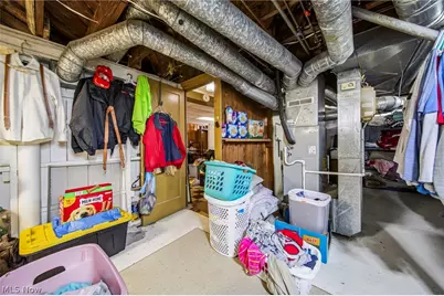 279 E 327th Street, Willowick, OH 44095 - Photo 21